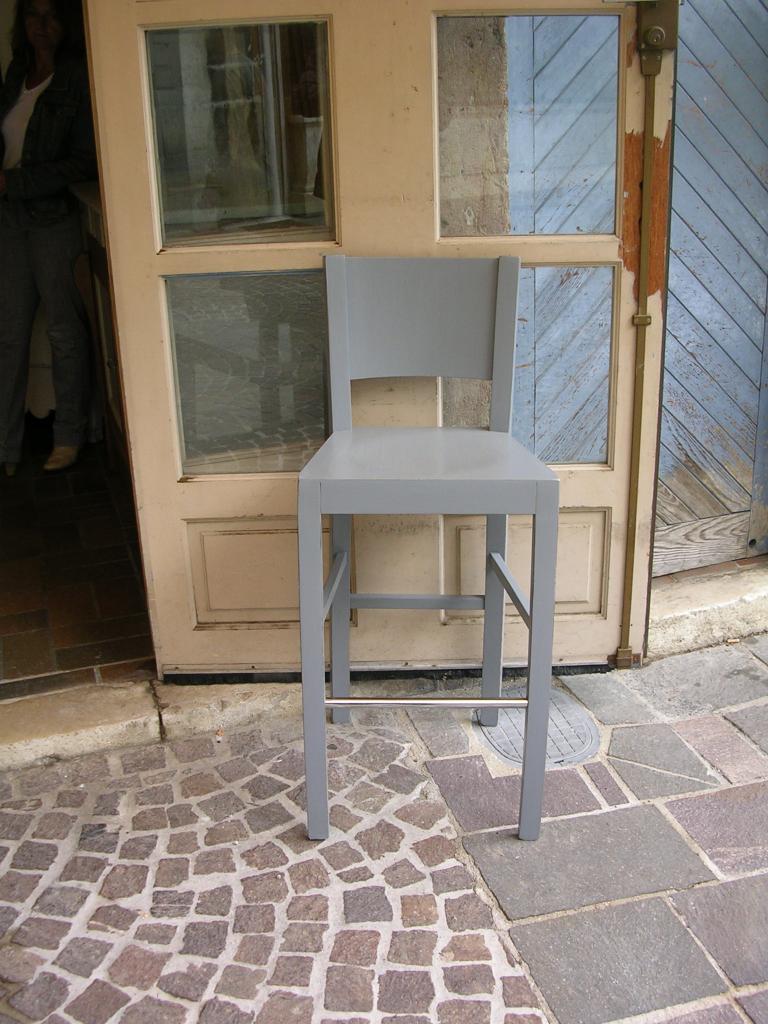 Tabouret peint